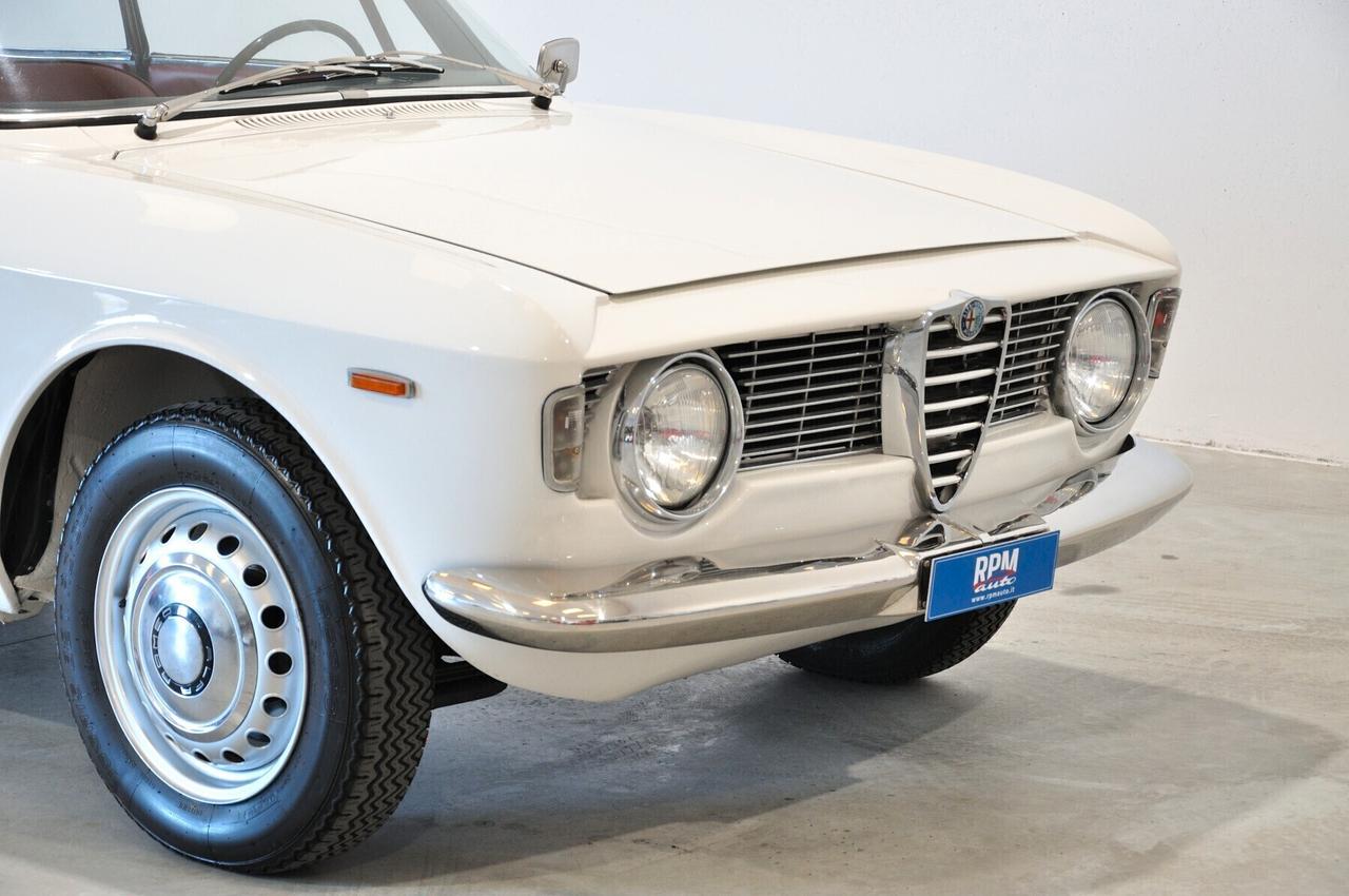 Alfa Romeo GT Giulia Sprint GT 1.6 105.02