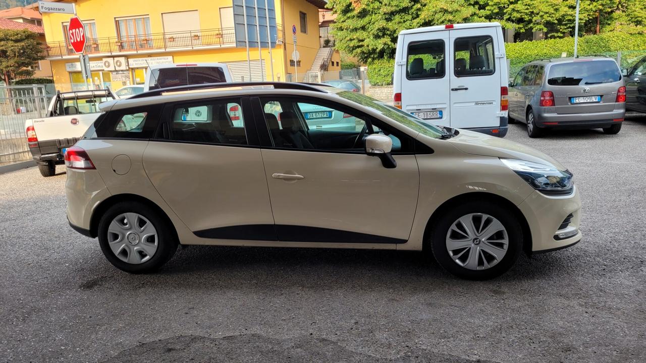 Renault Clio 1.5 EURO 6B..UNICO PROPRIETARIO..