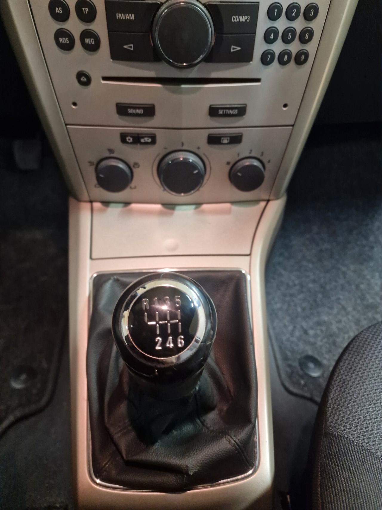 Opel Astra 1.3 CDTI 5 porte Enjoy, 97 mila chilometri