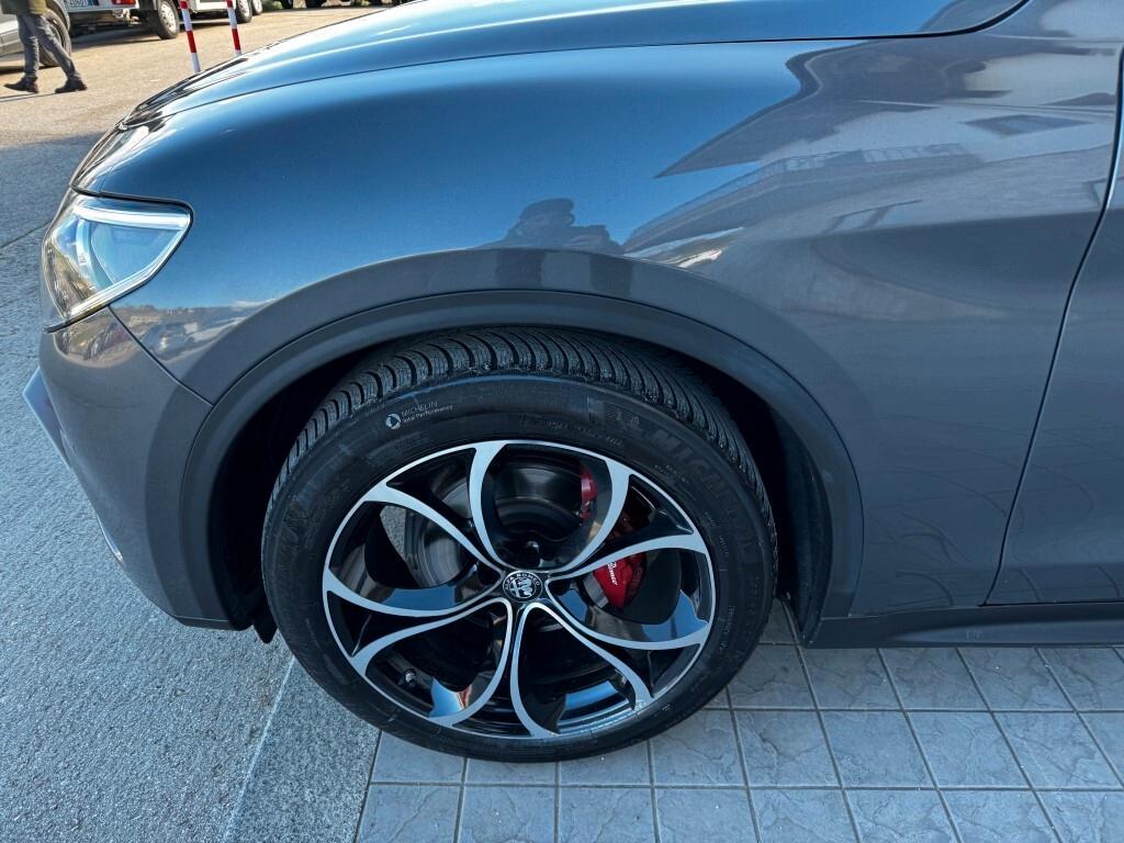 Alfa Romeo Stelvio Autocarro N1 2.2 T Rosso Edizione Rwd 160cv Auto