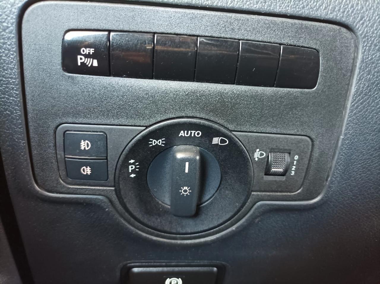 Mercedes-benz Vito 2.2 114 CDI Mixto 5 Posti Long