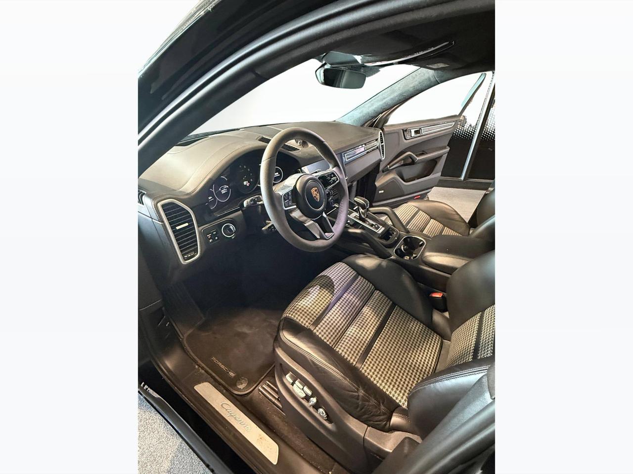 PORSCHE Cayenne Coupe 2019 - Cayenne Coupe 3.0 tiptronic