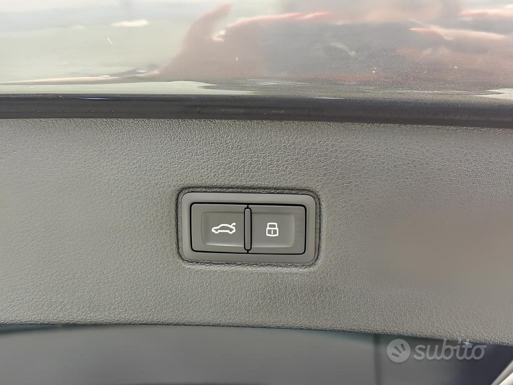 Audi Q7 50 3.0 tdi mhev S line edition quattro tip