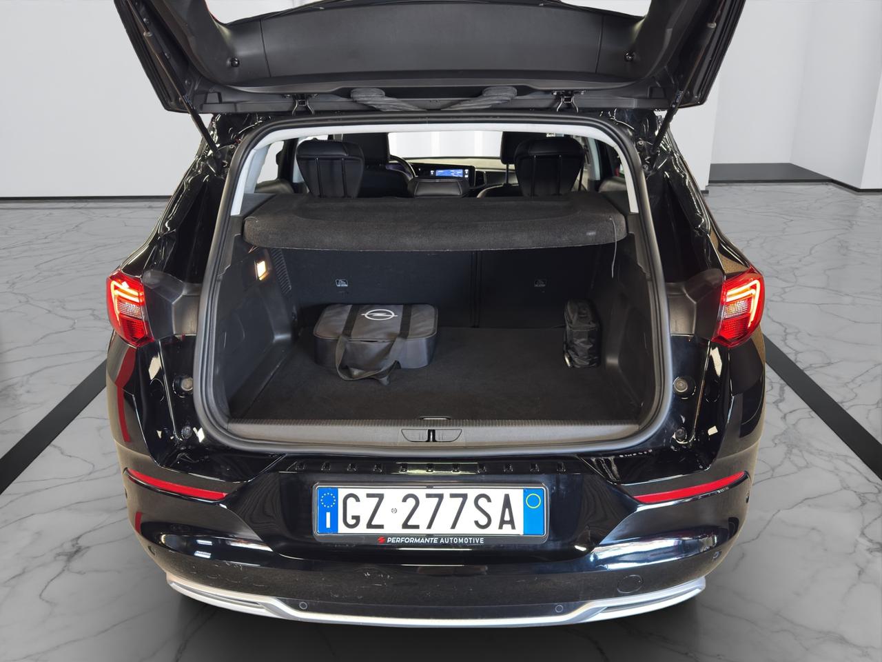 Opel Grandland 1.6 phev Business Elegance fwd 225cv auto