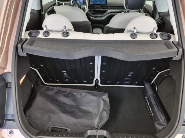 FIAT 500e 3+1 42 kWh La Prima