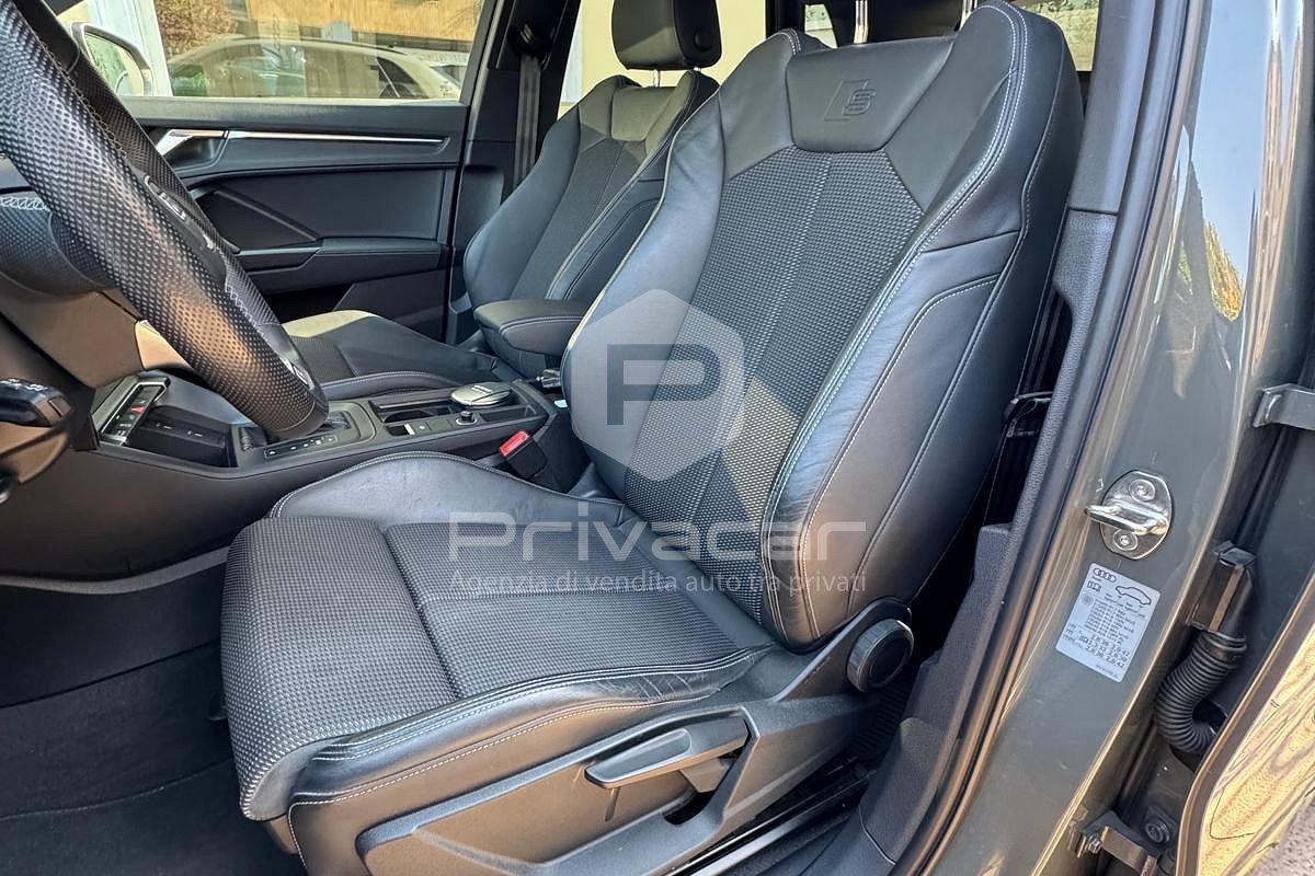 AUDI Q3 45 TFSI e S tronic S line edition