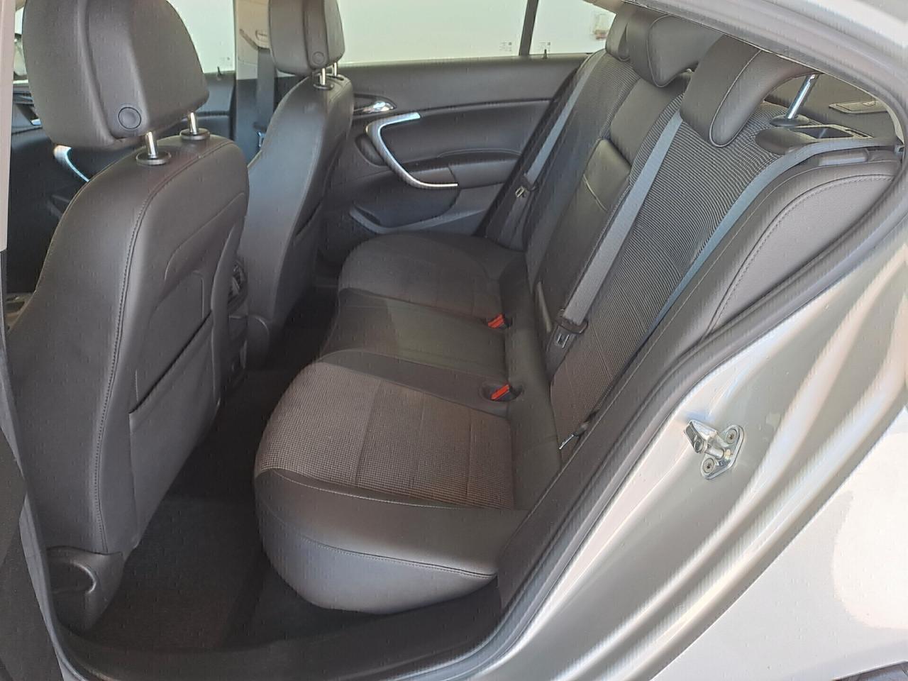 Opel Insignia 2.0 CDTI 160 CV TAGLIANDATA