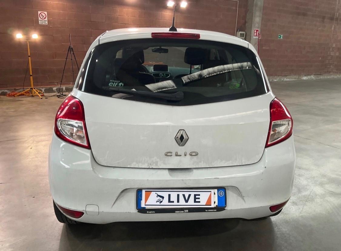 Renault Clio 1.2 16V 5 porte Dynamique