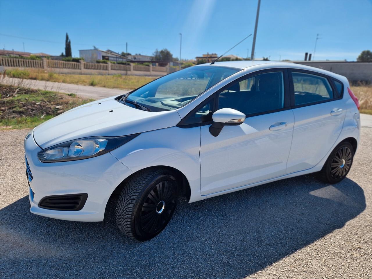 Ford Fiesta 1.0 80CV 5 porte Titanium