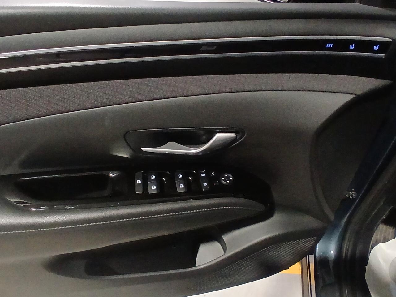 Hyundai Tucson 1.6 HEV 4WD aut. Exellence Lounge Pack auto