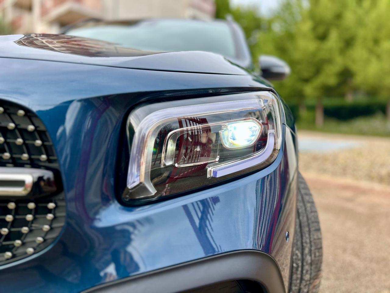 Mercedes-Benz GLB 200 D Premium Plus #8548