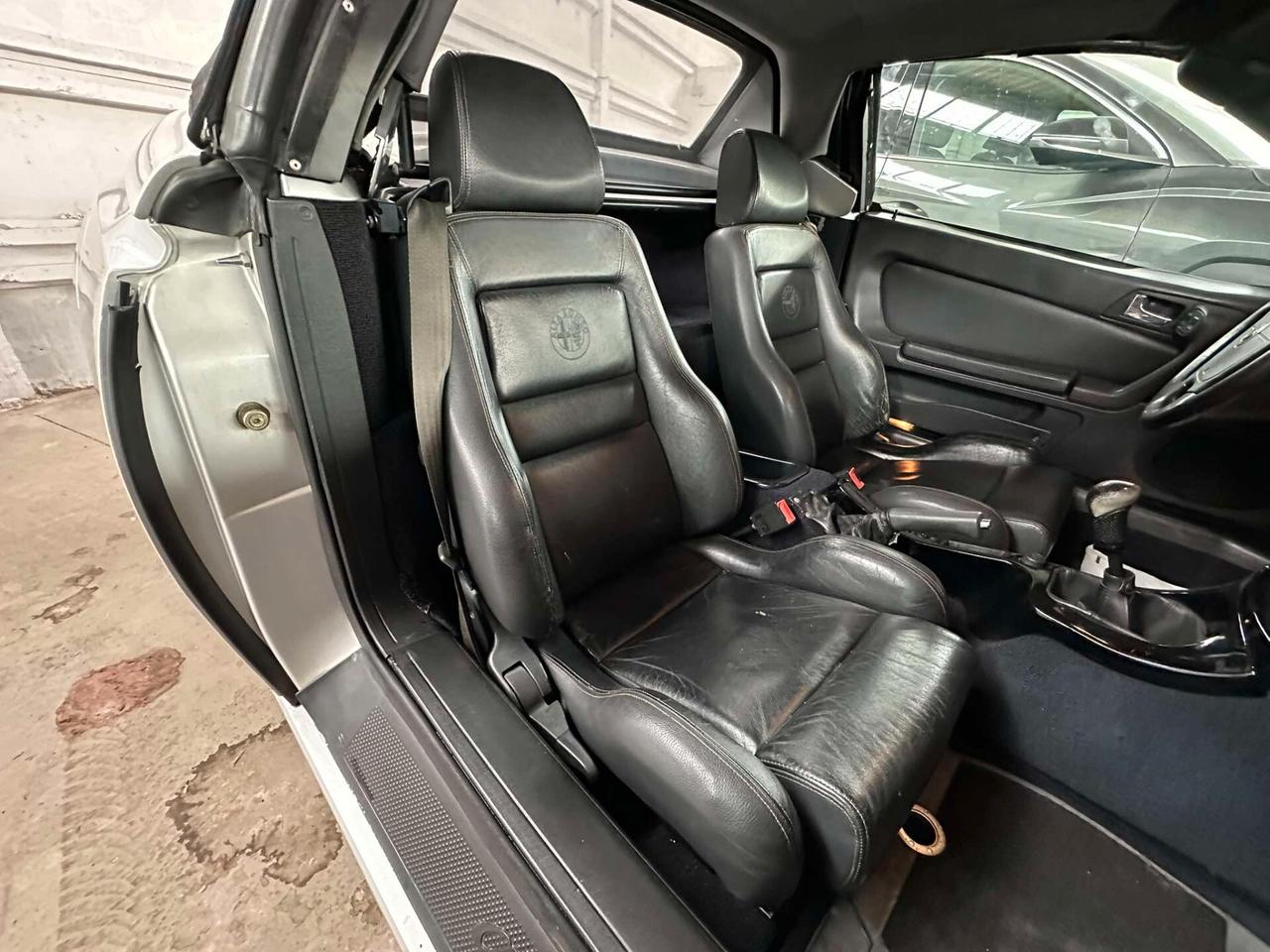 Alfa Romeo GTV Spider 2.0i 16V Twin Spark cat