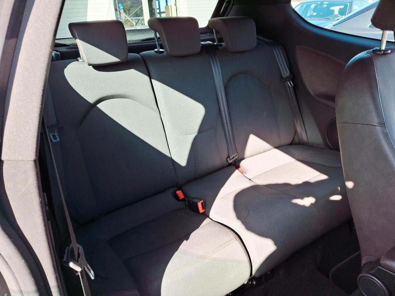 Alfa Romeo MiTo 1.4 78 CV 8V S&S Racer" Perfetta!