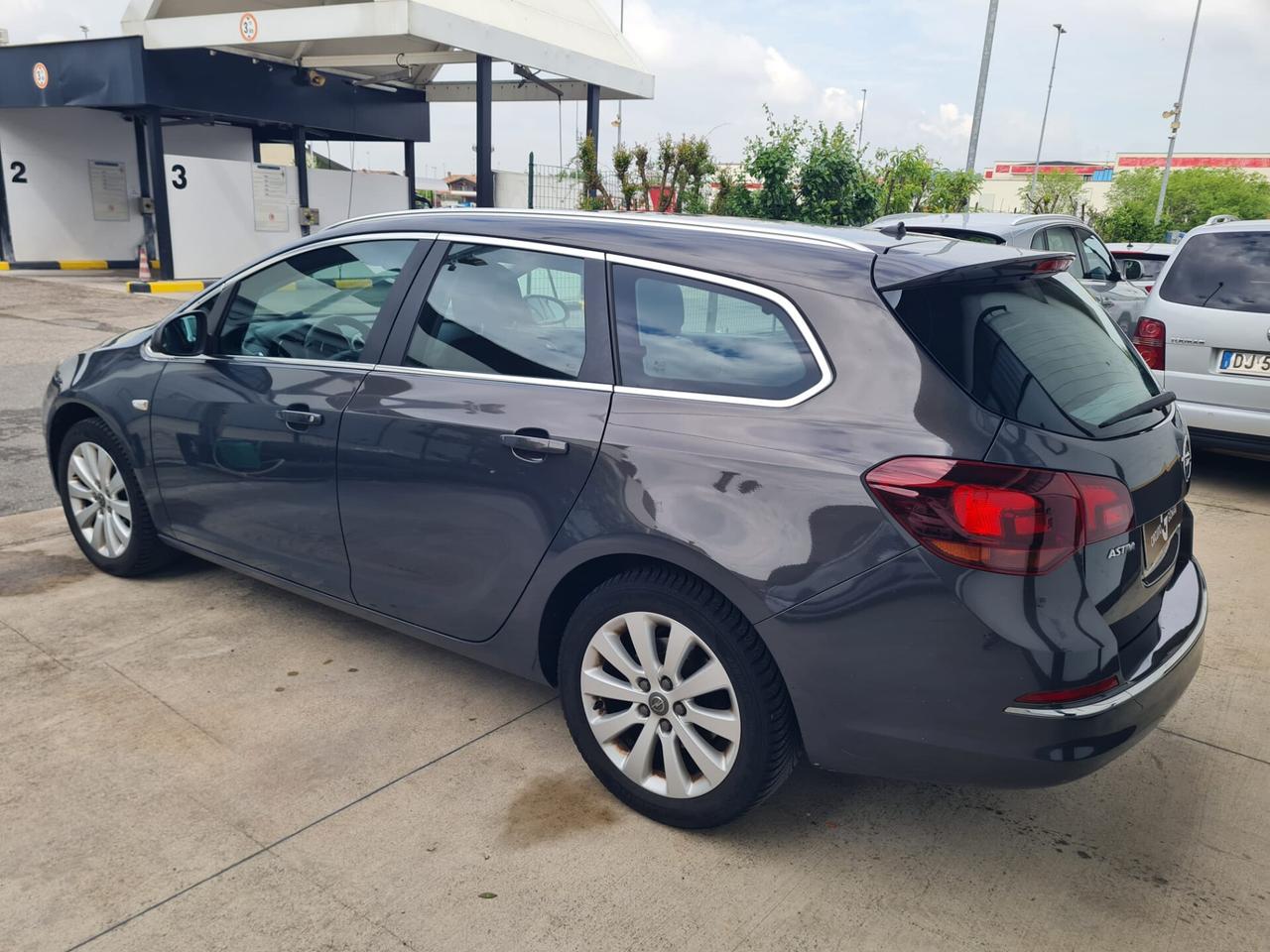 Opel Astra 1.7 CDTI 110CV Sports Tourer Elective