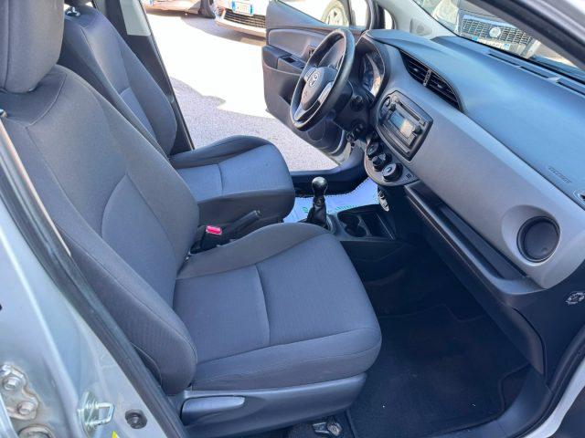 TOYOTA Yaris 1.0 5 porte Active OK NEOPATENTATI
