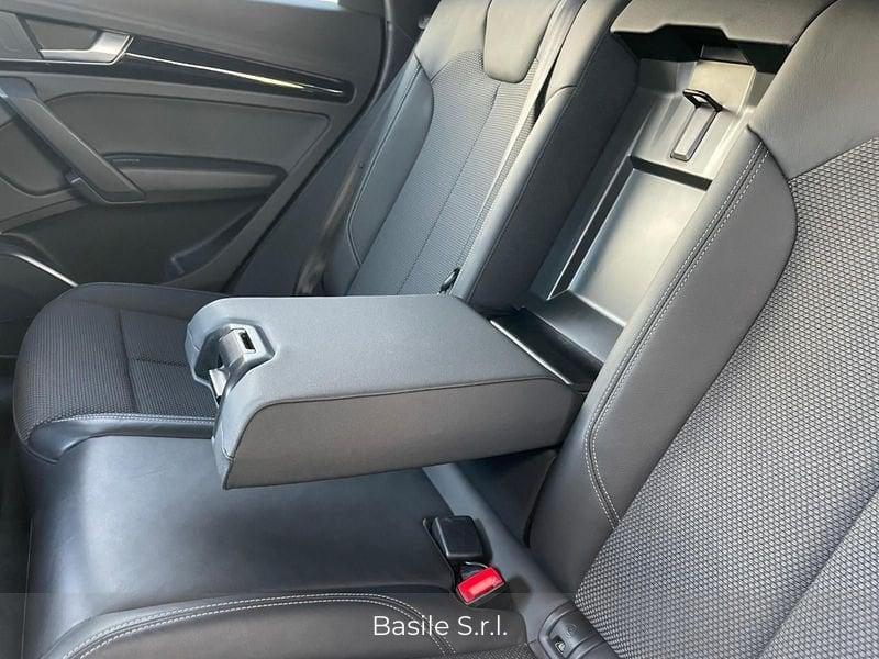 Audi Q5 40 TDI Identity Black quattro S tronic