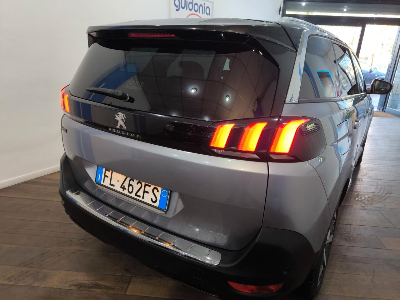 Peugeot 5008 BlueHDi 120 S&S EAT6 Crossway