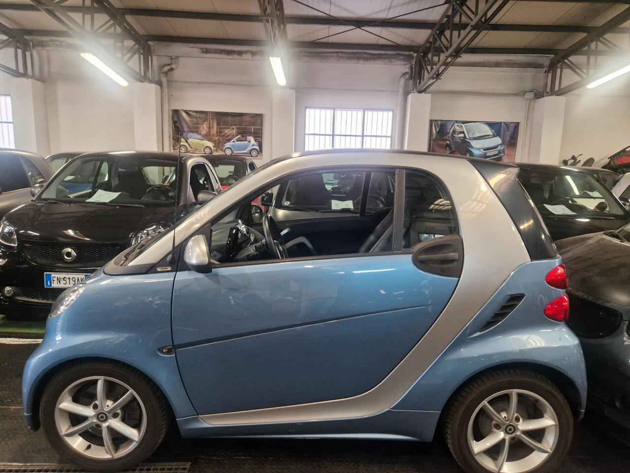 Pulse servosterzo pelle solo 33000km tagliandi Mercedes