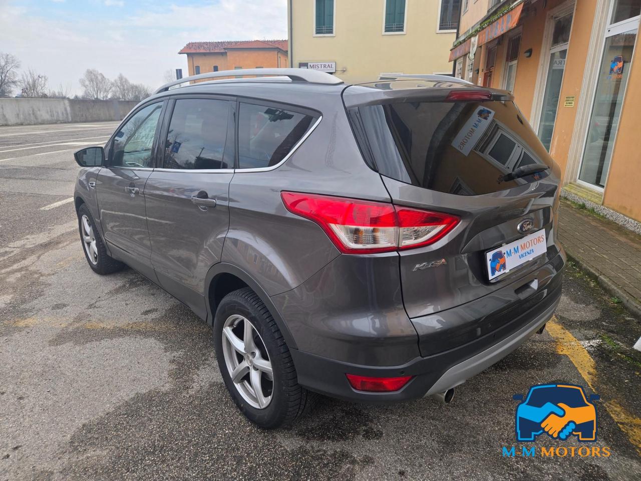 Ford Kuga 2.0 tdci Titanium 4wd 140cv powershift