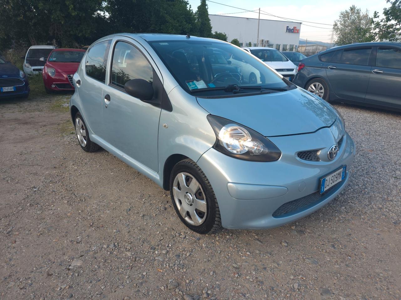 Toyota Aygo 1.0 12V VVT-i 5 porte Sol