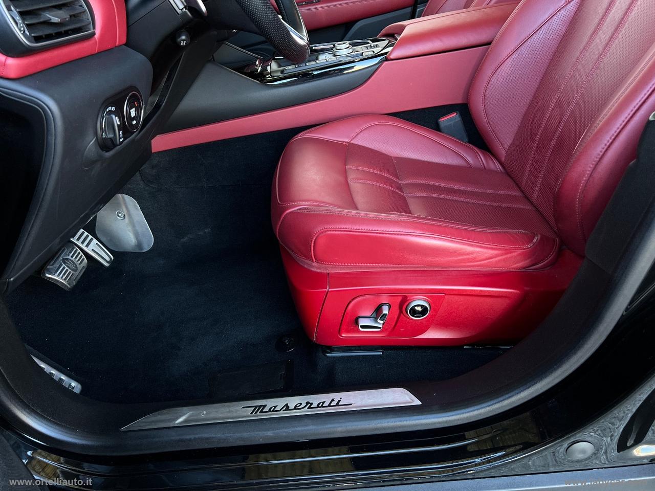 MASERATI Levante V6 Diesel AWD Gransport IVA DEDUCIBILE