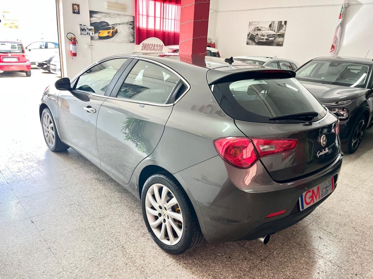 Alfa Romeo Giulietta 1.6 JTDm-2 105 CV Distinctive