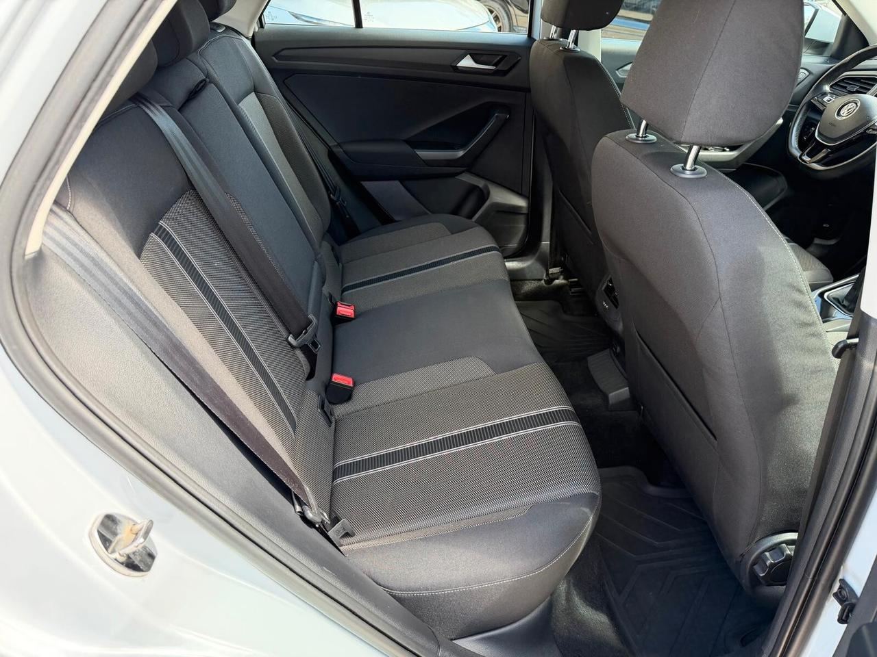 Volkswagen T-Roc 1.6 TDI BlueMotion Technology
