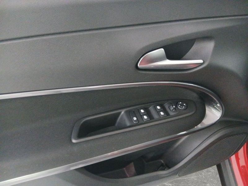 FIAT 600 1.2 hybrid 145cv auto