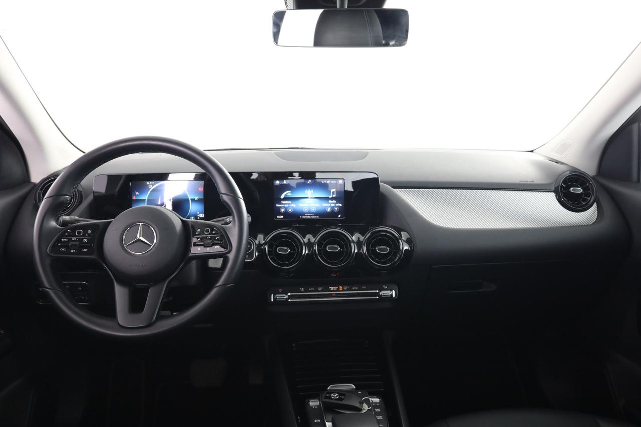 MERCEDES Classe GLA (H247) GLA 180 d Automatic Business