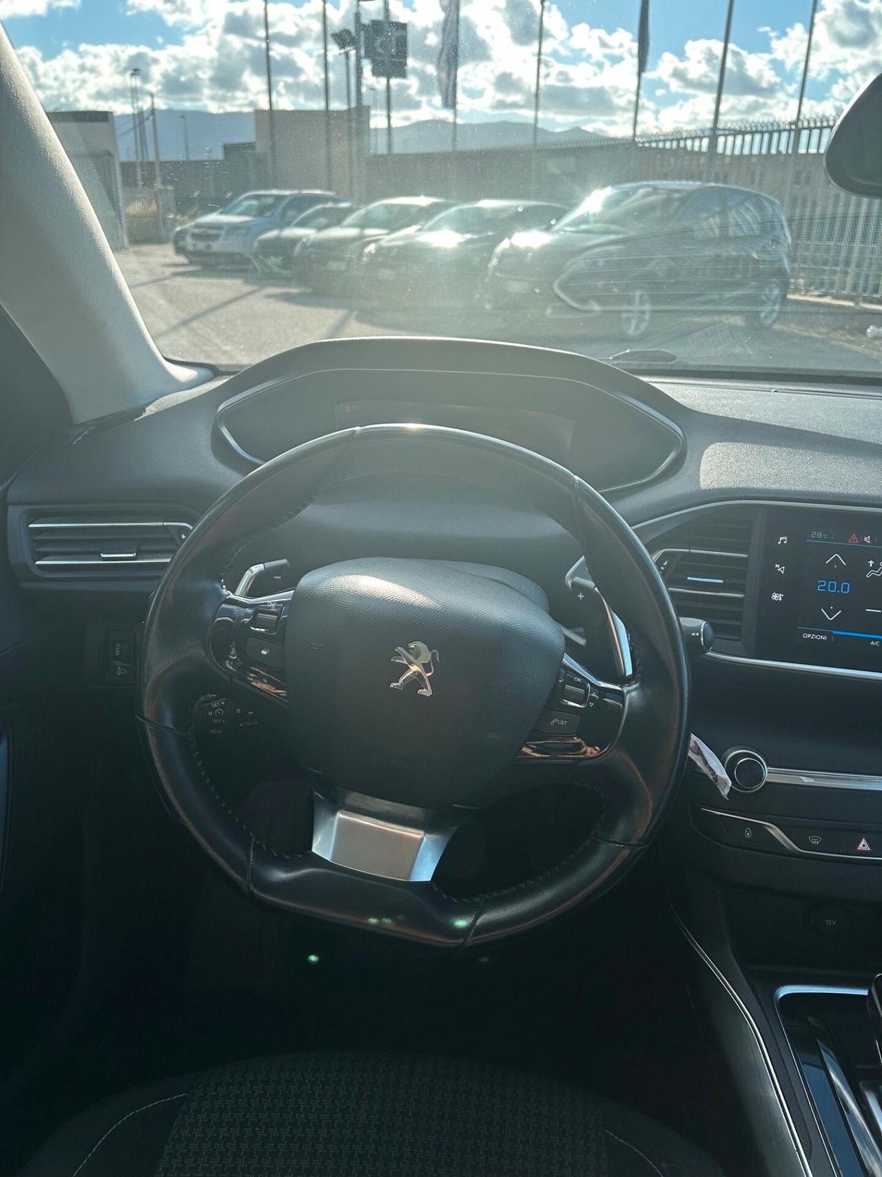 Peugeot 308 Diesel 1.5 130 cv Automatica S&S Active Pack