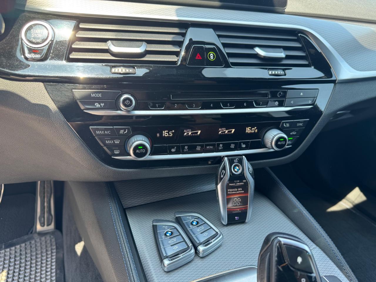 Bmw 520d xDrive Msport FULL SERVICE UNIPRO