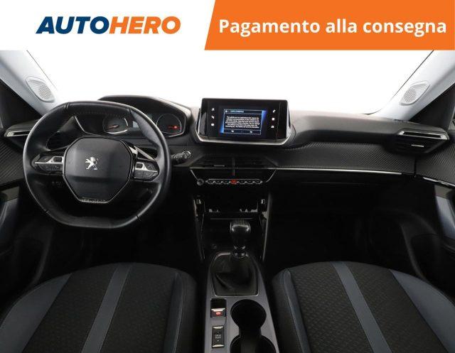 PEUGEOT 2008 PureTech 100 S&S Allure Navi Pack