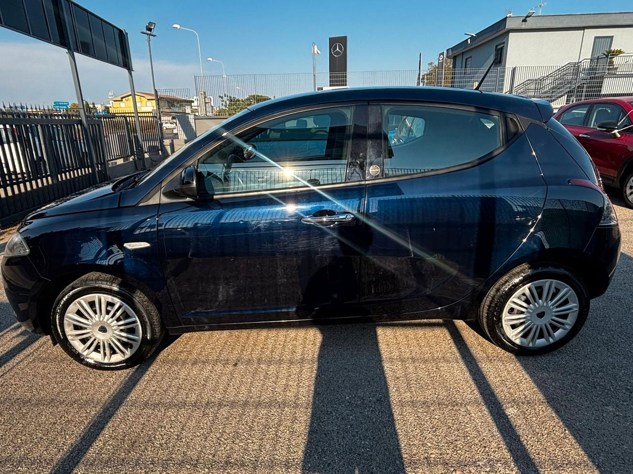 Lancia Ypsilon 1.0 FireFly 5 porte S&S Hybrid Ecochic Gold