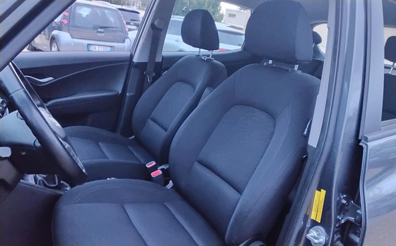 Hyundai i20 1.2 84 CV 5 porte Econext Comfort