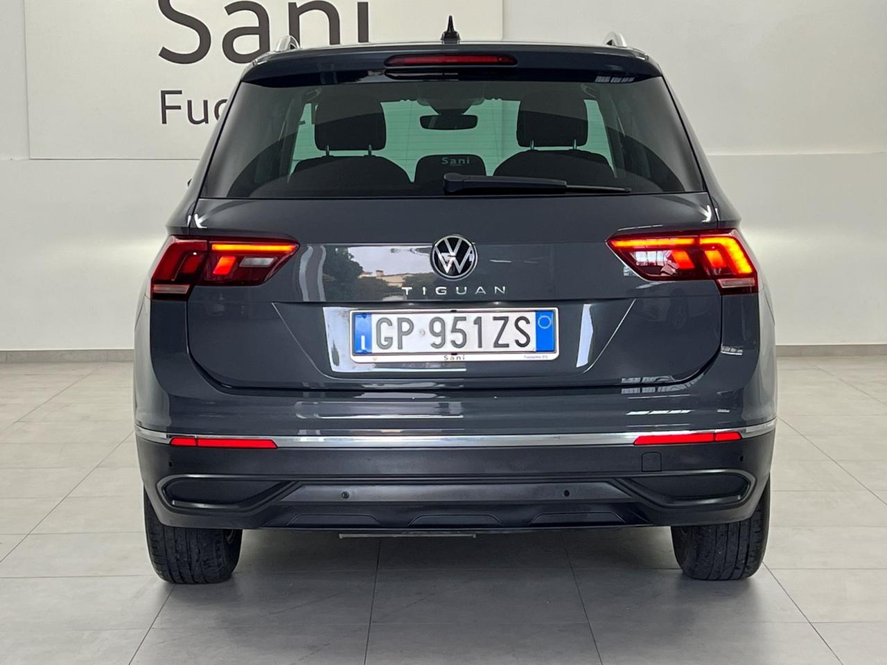 VOLKSWAGEN Tiguan II 2021 Tiguan 2.0 tdi Life 150cv dsg