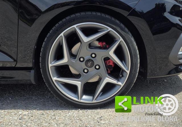 FORD Fiesta 1.5 Ecoboost 200 CV 3 porte ST