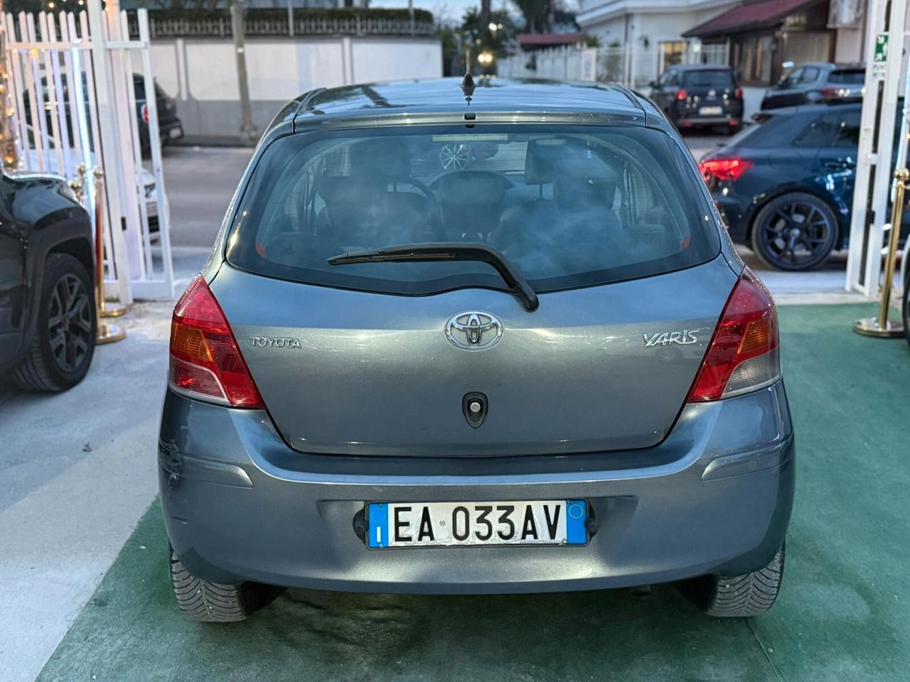 Toyota Yaris 1.4 D-4D 2010 Automatica