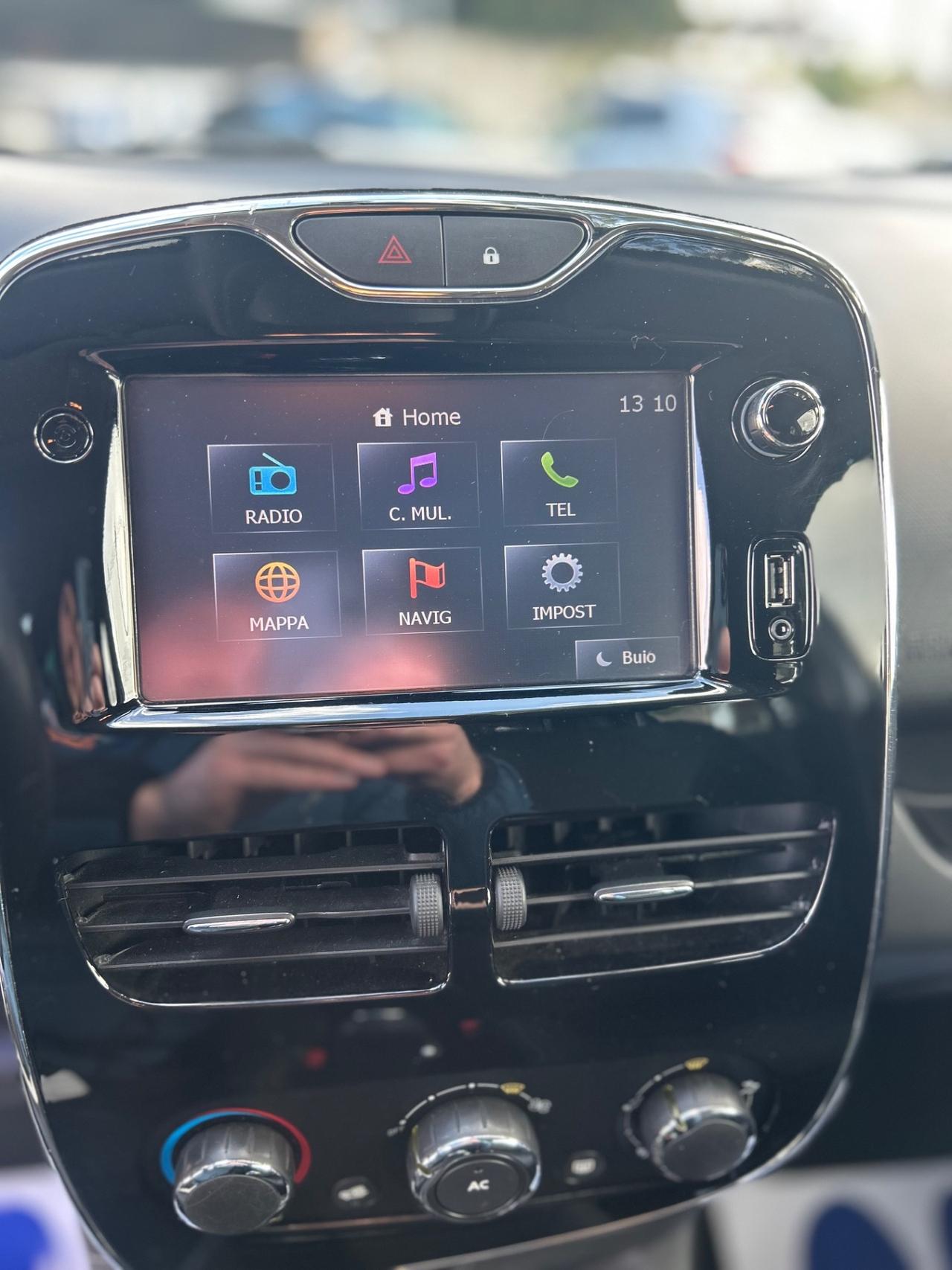 Renault Clio 1.2 75CV GPL 5 porte