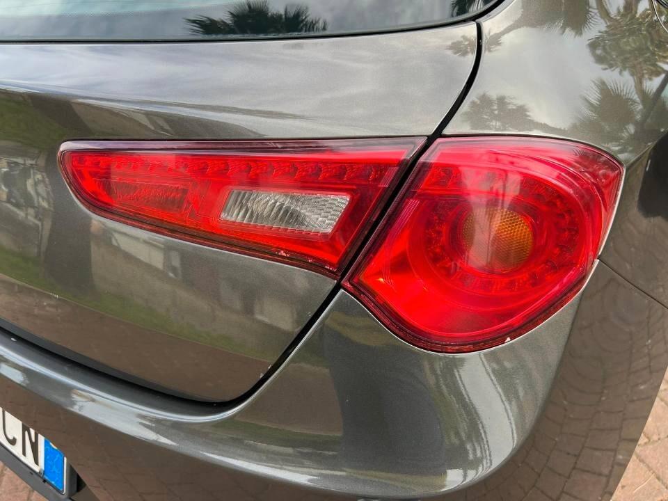 Alfa Romeo Giulietta 2.0 JTDm-2 140 CV Distinctive