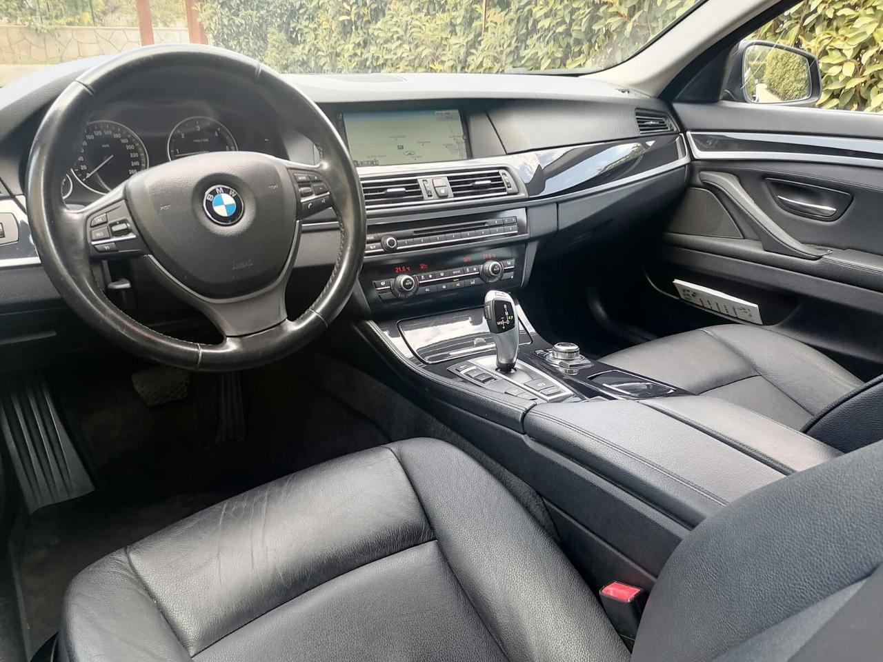 Bmw 525d Touring - xDrive - Luxury