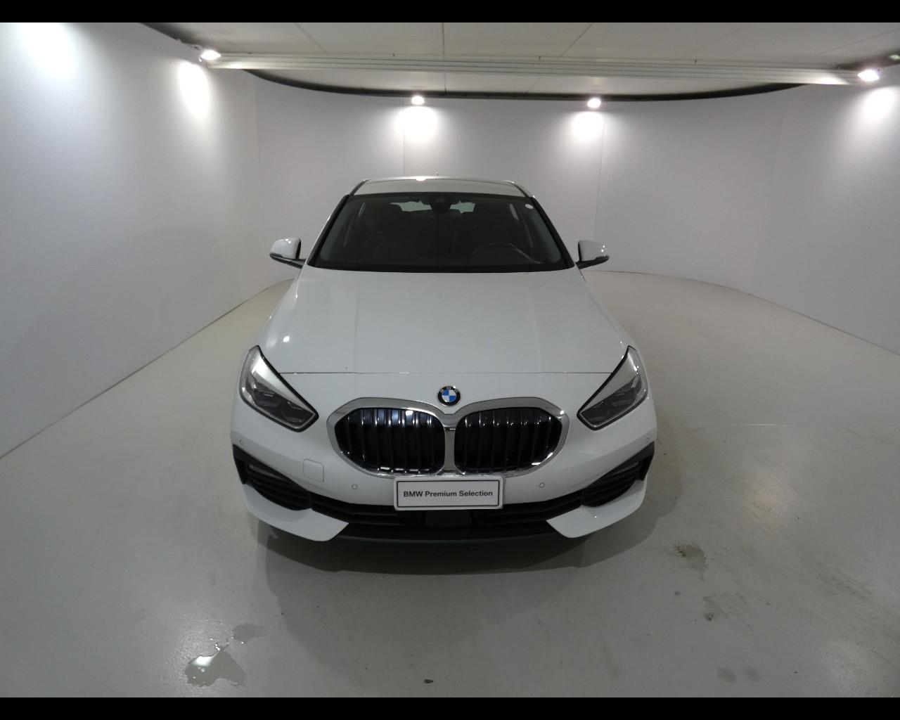 BMW Serie 1 (F40) - 118d 5p. Business Advantage