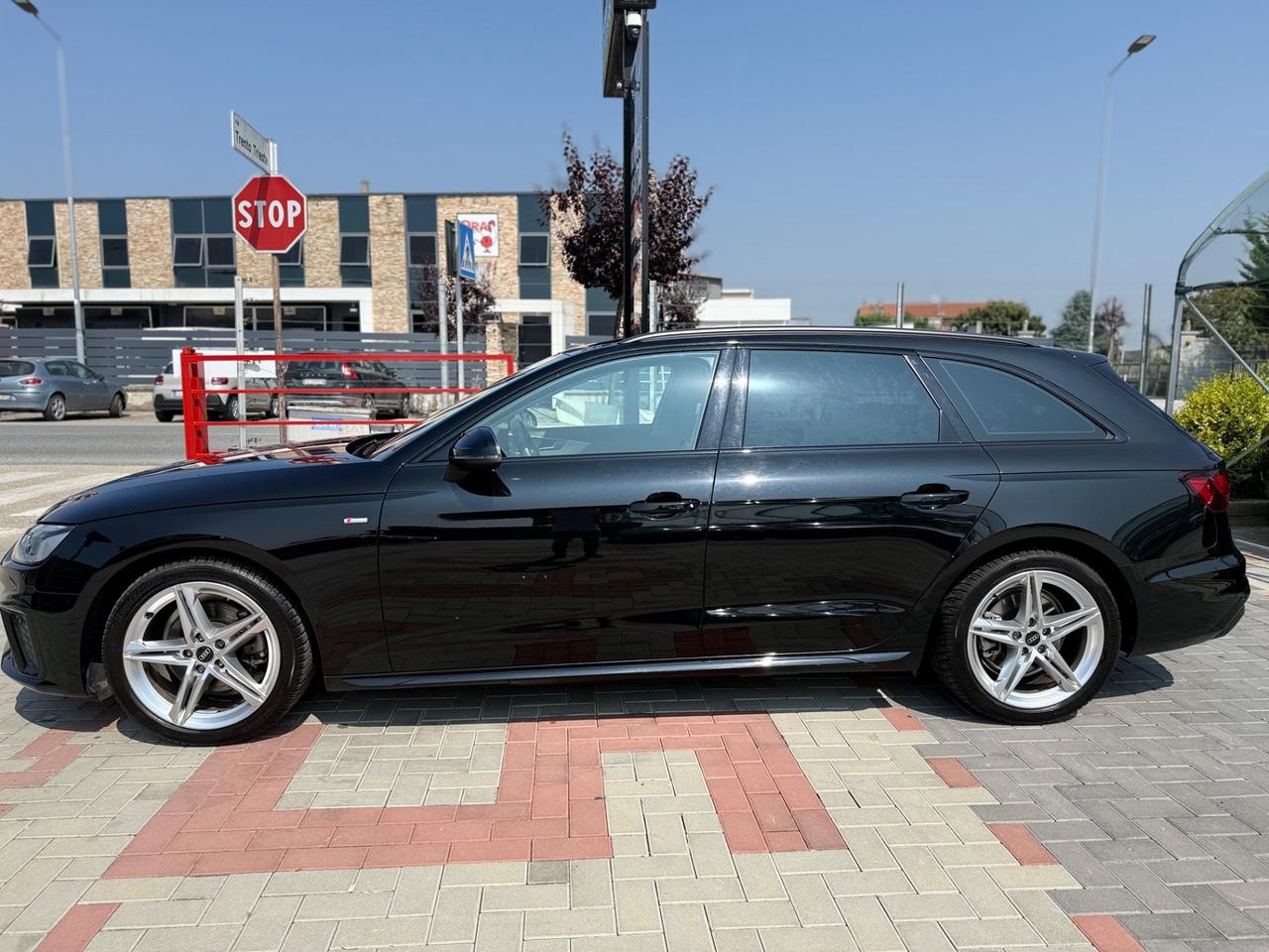 Audi A4 Avant 35 TDI/163 CV S tronic S line edition