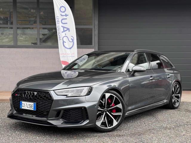 AUDI RS4 4 Avant