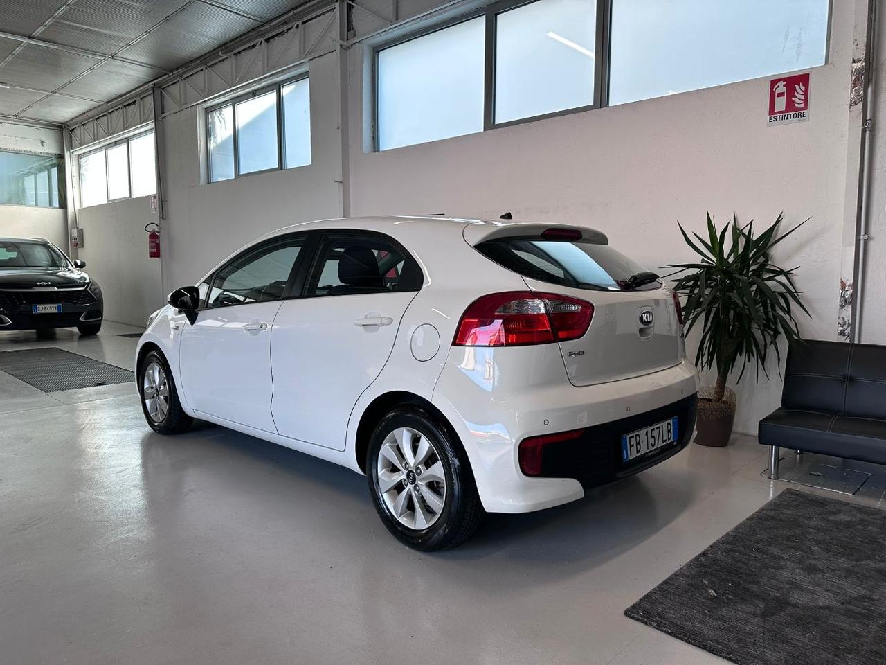 Kia Rio 5 Porte Rio 5p 1.1 crdi Active E6