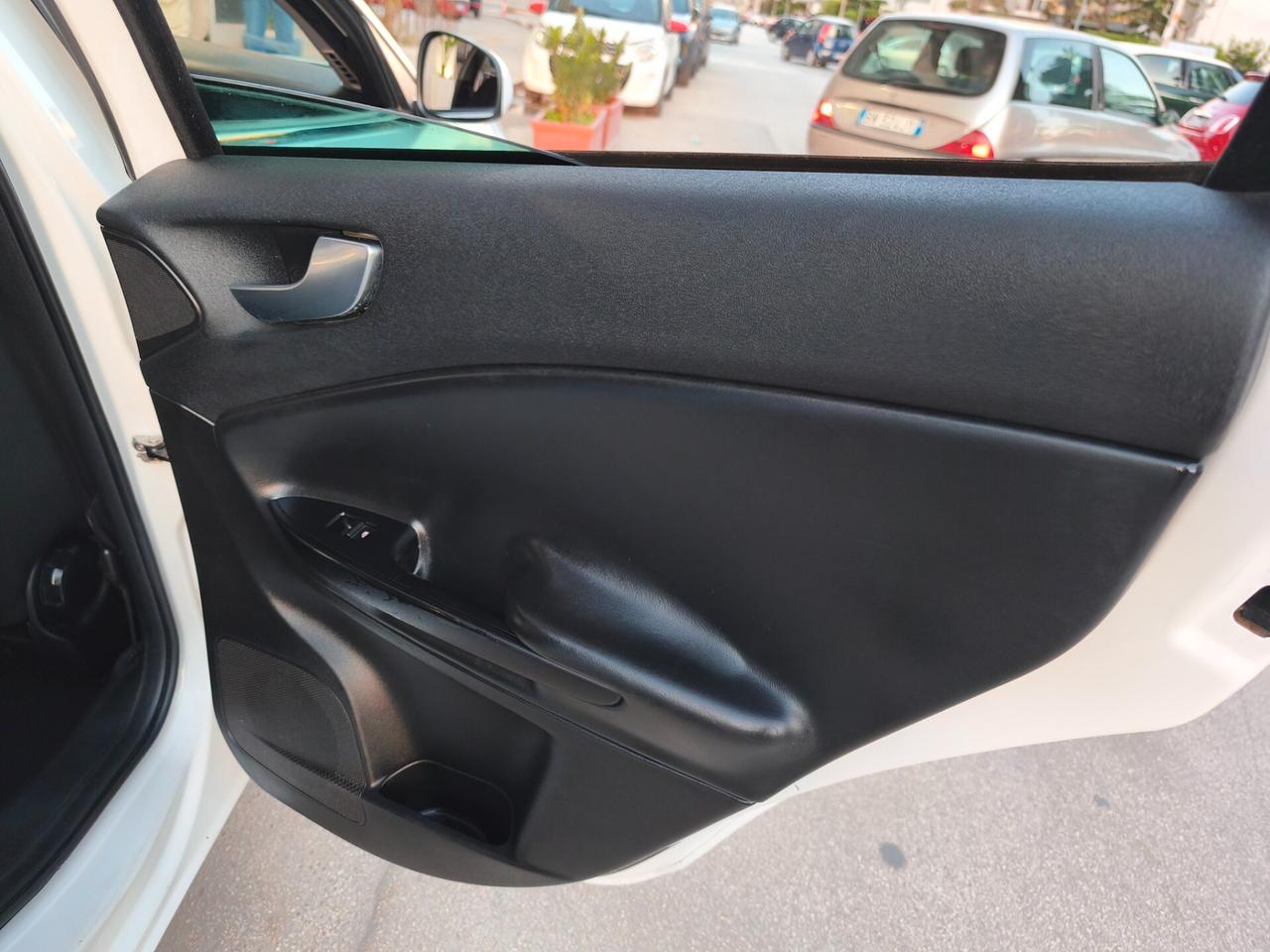 Alfa Romeo Giulietta 1.6 JTDm-2 120 CV Business