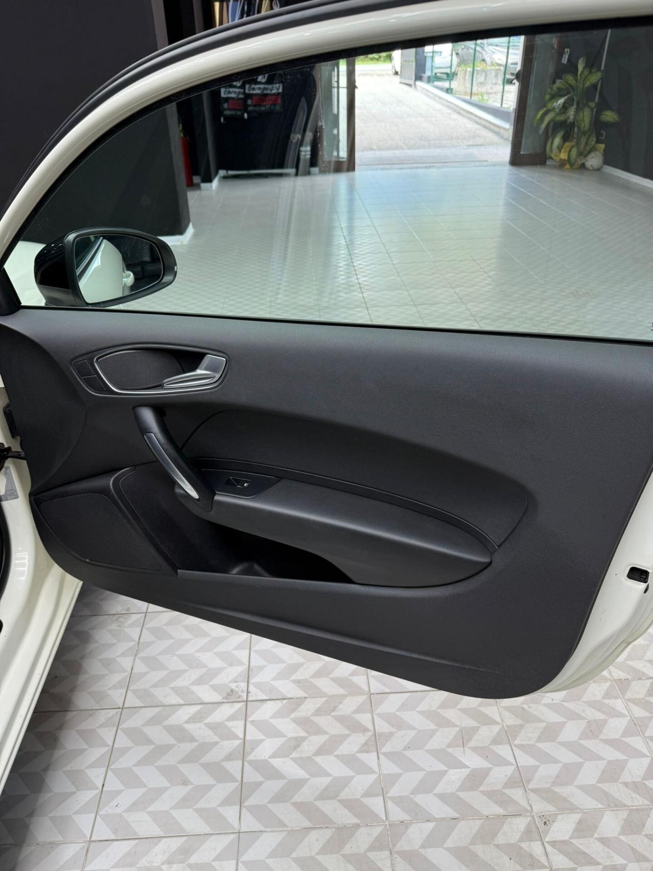 Audi A1 1.6 TDI S tronic Ambition