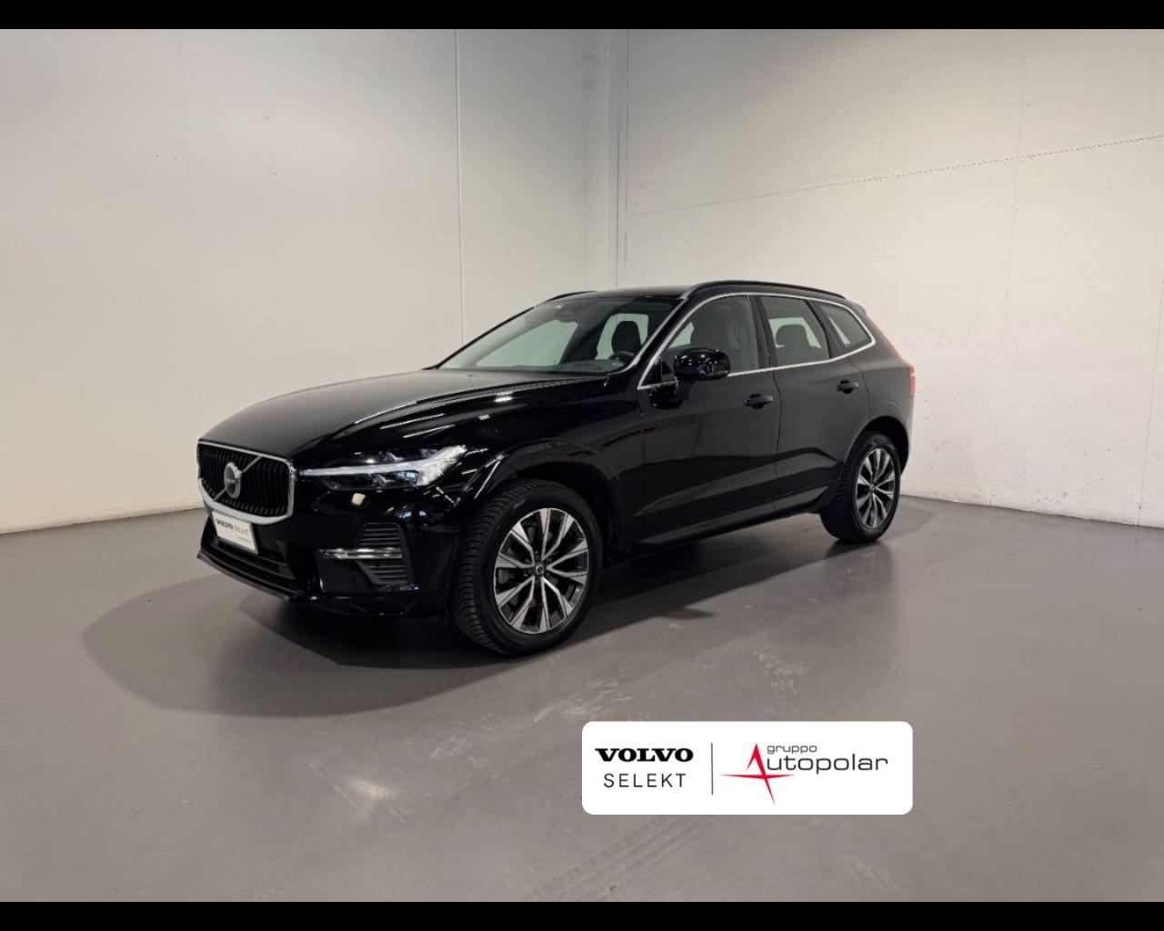 VOLVO XC60 B4 MOMENTUM PRO AUTO