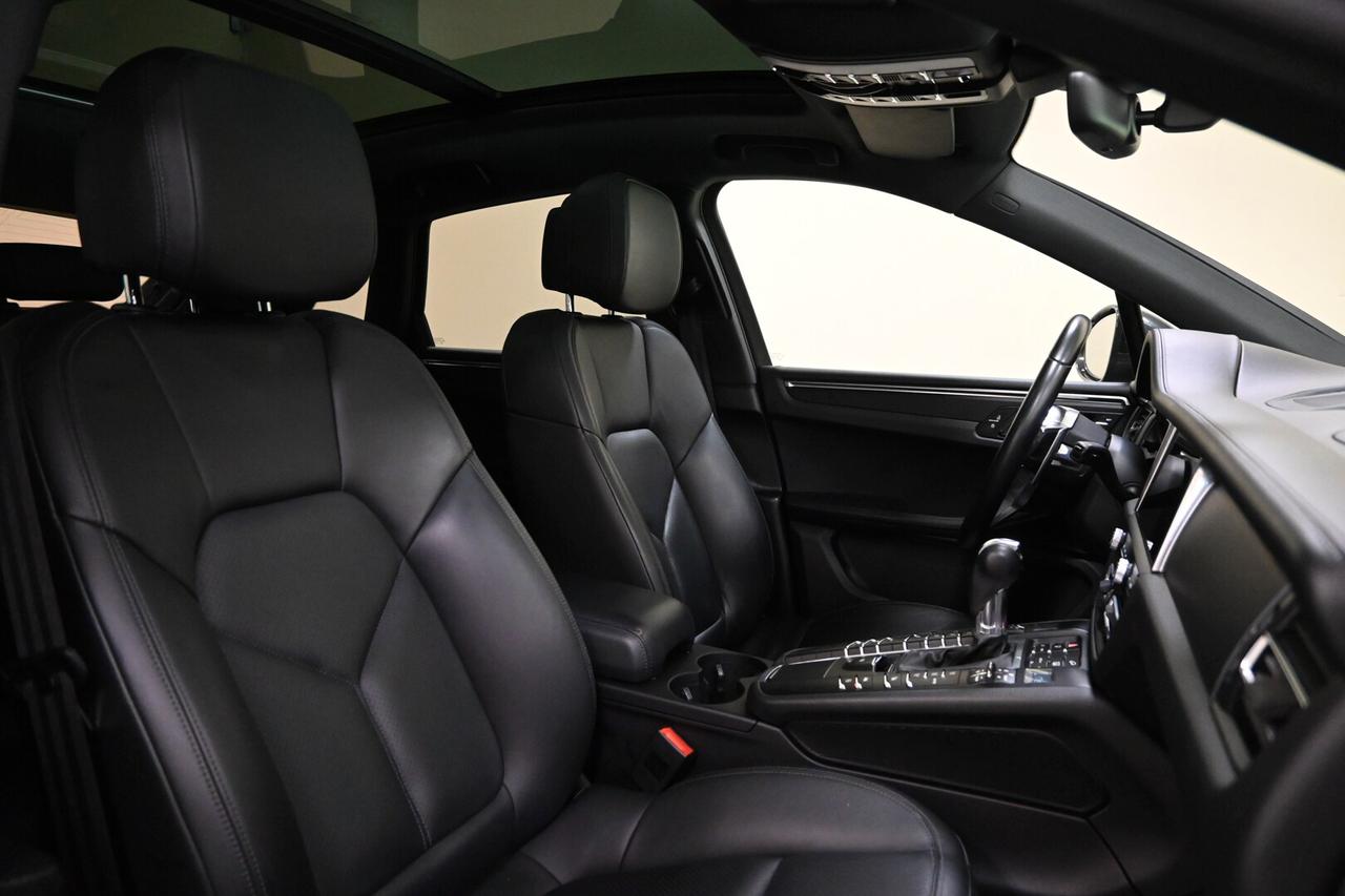 PORSCHE Macan 1ªs. '13-'25 Macan 2.0
