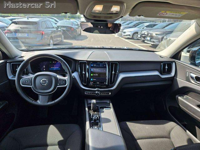VOLVO XC60 XC60 II 2022 2.0 b4 Momentum auto - GJ250YF