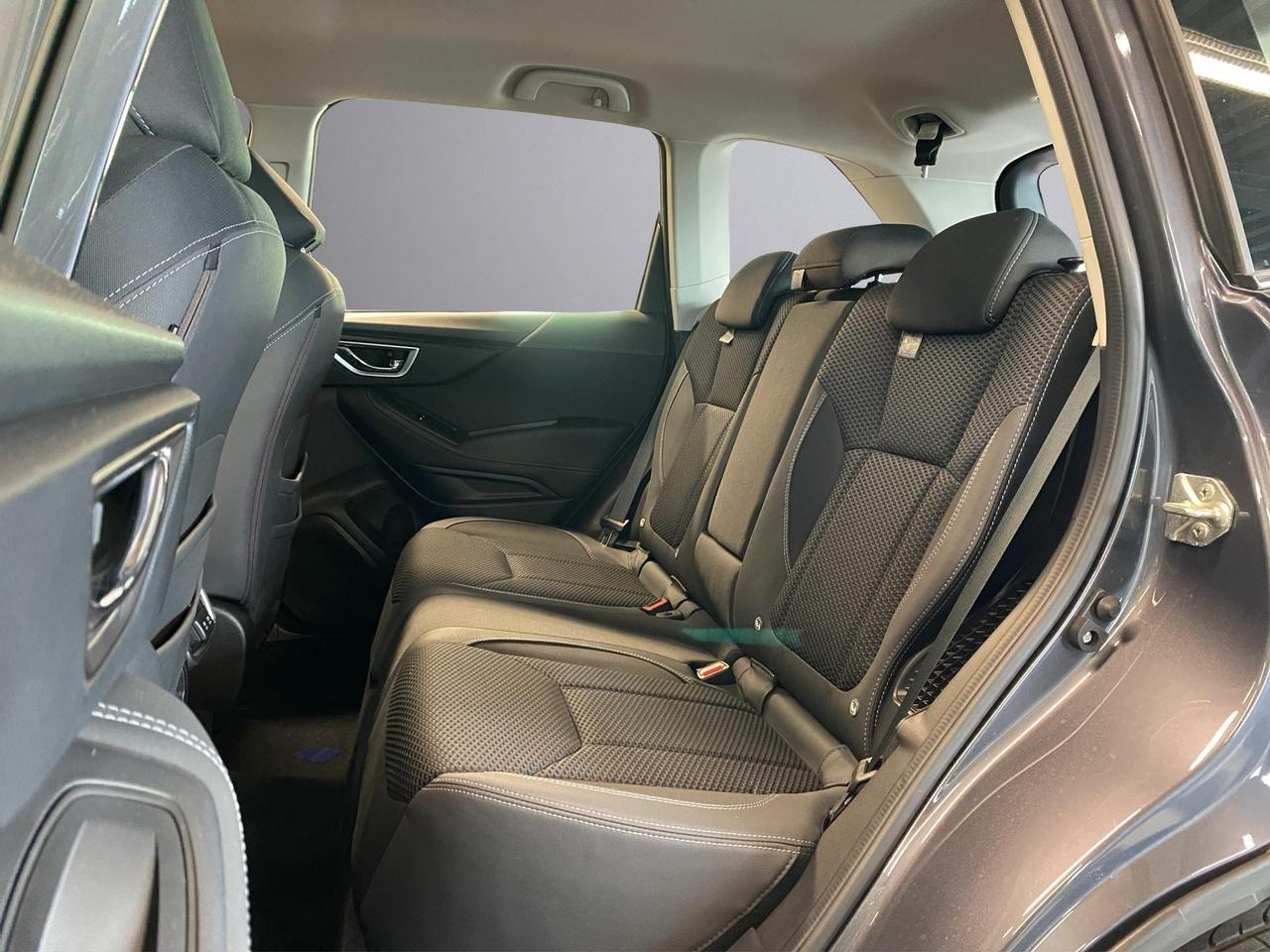 Subaru Forester 2.0i e-boxer 4dventure lineartron